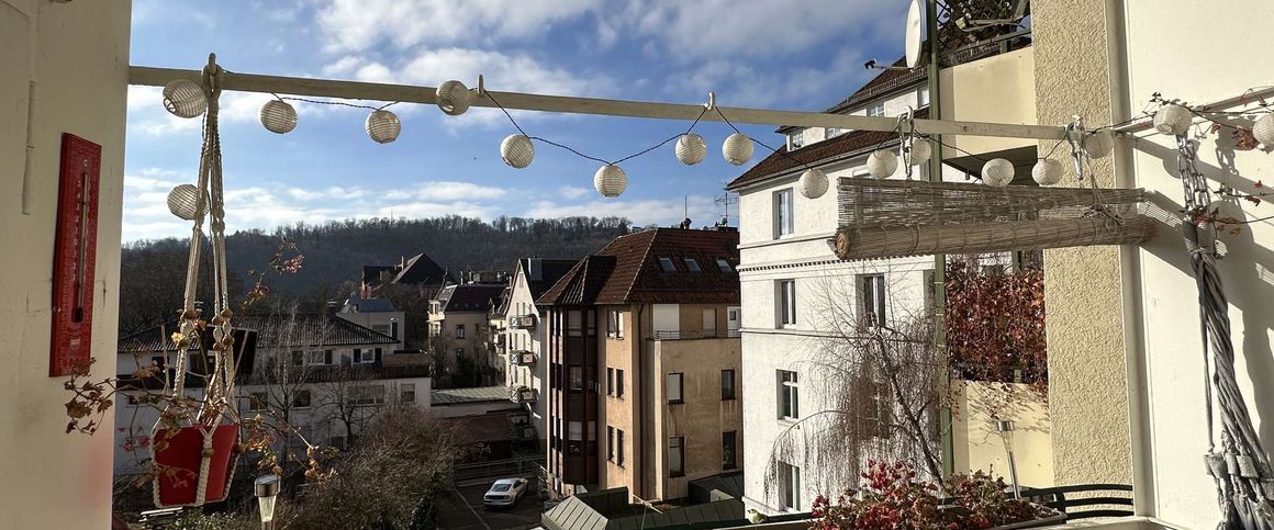 Schöne Jugendstilwohnung am Charlottenplatz! - Photo 1