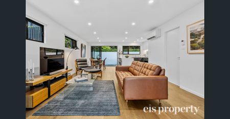 Beautiful And Modern Hobart City Townhouse - Photo 3