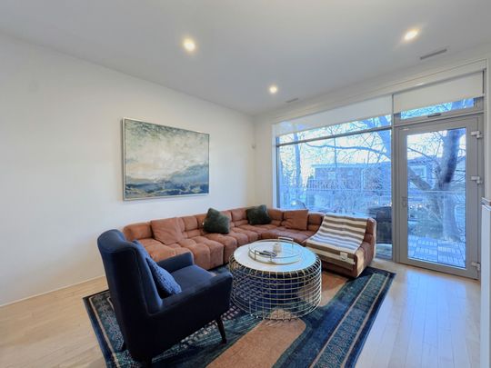 For Lease - 15 Cummings Street Unit# Th1, Toronto, Ontario - Photo 1