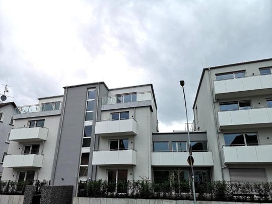 In top Lage mit Balkon: Moderne und schöne 2 Zimmer-Wohnung in Gießen, Am Unteren Rain 1 - Foto 1