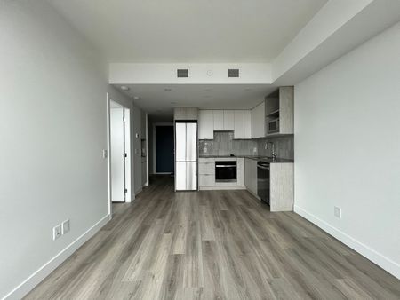 BRAND NEW 1 bed + den with lake views (#2403) - Photo 2