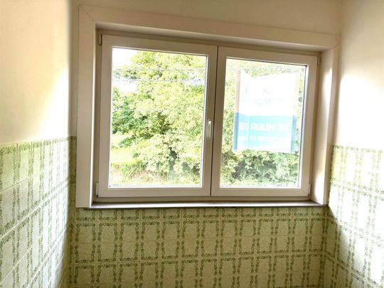 TE HUUR: gerenoveerde woning met 3 slaapkamers te Paal! - Photo 1