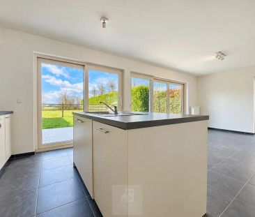 Lichtrijke en energiezuinige woning met 3 slpk's, tuin en garage - foto 5