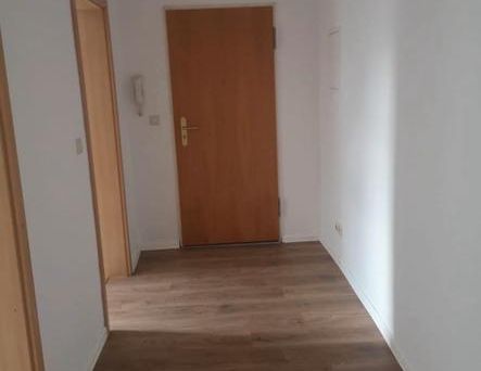 Schöne helle 2 Zimmer Wohnung - frisch renoviert - Photo 1