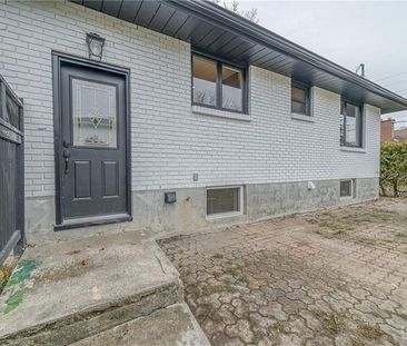 For Lease - 41 FIELDROW Street, Meadowlands - Crestview and Area, O... - Photo 5