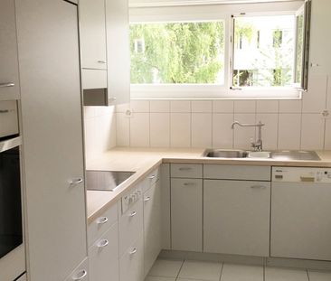 2.5 Zimmer, 70 m², 2. Stock - Photo 3