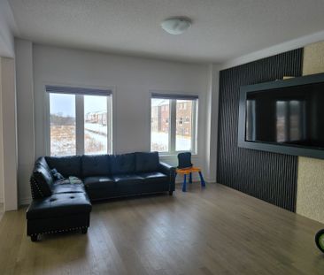 For Lease - 387 Russell Street, Southgate, Ontario - Photo 1