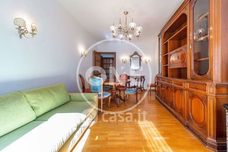 Quadrilocale in Affitto in Via Stefano Longanesi 25 a Roma - Foto 2