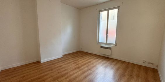 Location Appartement 1 pièce 26m² - Photo 3