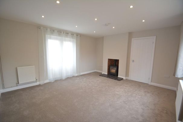3 bedroom detached house to rent - Photo 1