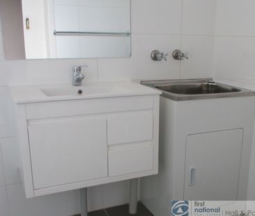 2 bedroom unit in a prime location - Photo 3