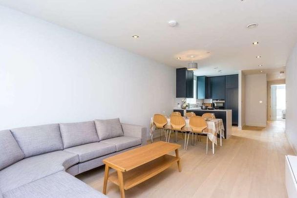 Palladian Gardens, Chiswick, W4 - Photo 1