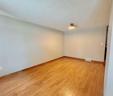For Lease - 1394 Basswood Road Unit# Upper, London East, Ontario - Photo 2
