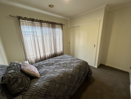 1 / 11 Leahy Street, Shepparton VIC 3630 - Photo 3