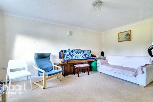 4 bedroom link detached house to rent - Photo 1