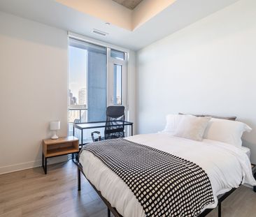 300 Mìwàte Private, Centretown, Ottawa, ON - Photo 1