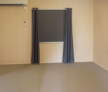 2 Bedroom House Short Stroll to Northpoint Shopping Centre & Parks! - Photo 6