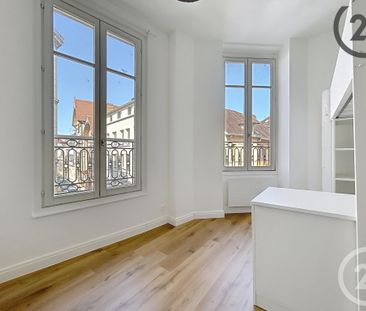 Location Appartement 1 pièce 15m² TROYES 10000 - Photo 1