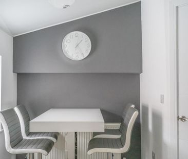 3 bedroom apartment to rent - Photo 6