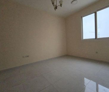 One bedroom and living room in Al Aaliyah, - Photo 1