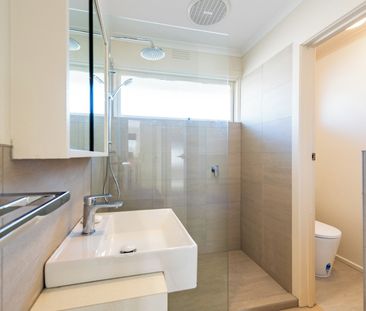 Renovated 2 bedroom Unit Near The Beach - Photo 6