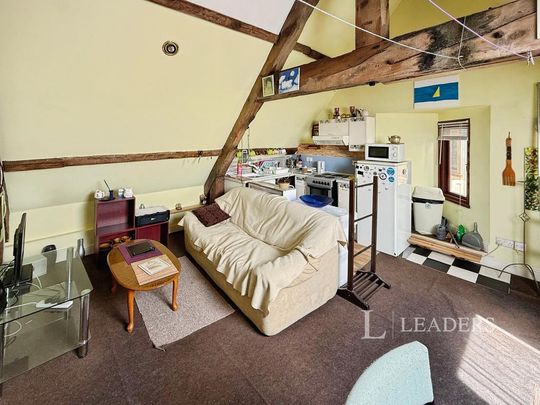 1 bedroom flat to rent - Photo 1