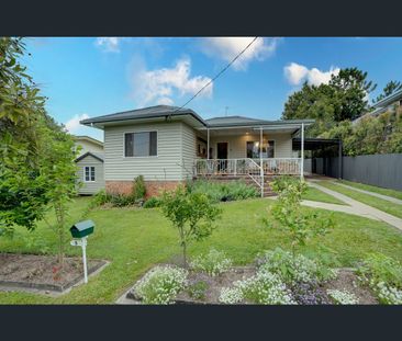 5 Edward Street, Labrador, Qld 4215 - Photo 6
