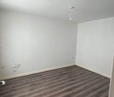 Chedlin Drive, Manchester - Photo 2