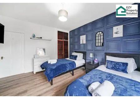 2 Bed Terraced House, Northborough Road, SW16 - Photo 2