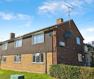 Warburton Road, SO19 - Photo 1