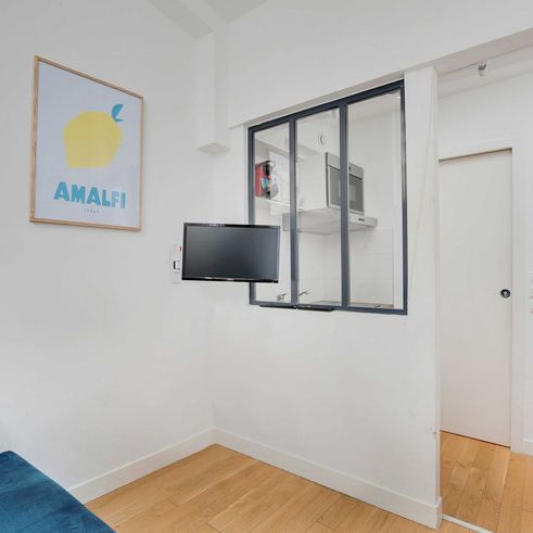 Rue Charlot - Photo 1