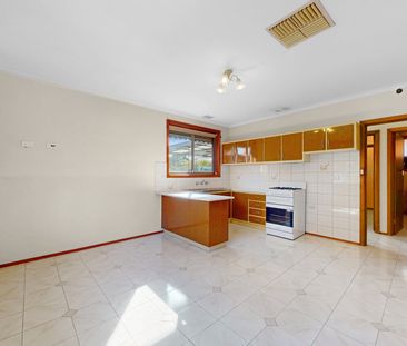 33 Bruce Street, Coburg VIC 3058 - Photo 4