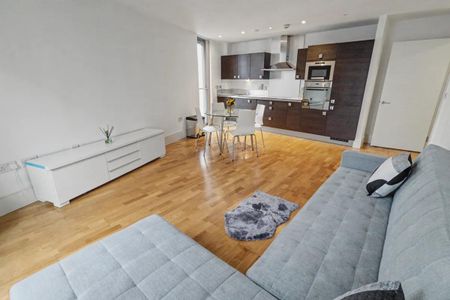 Stadium Mews, Highbury, London, N5 - Photo 2