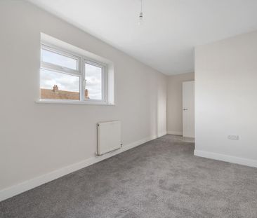 4 bedroom detached house to rent - Photo 5