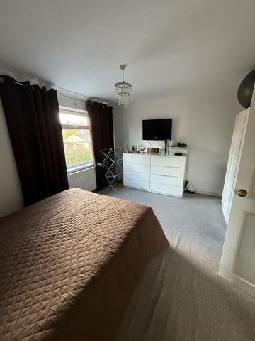 3 bedroom terraced house to rent - Photo 3