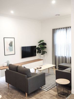 FULLY FURNISHED - Unavailable until December 2019 - Photo 1