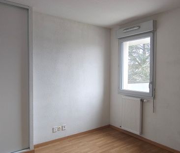 Location Appartement 2 pièces 39m² LAUNAGUET 31140 - Photo 6