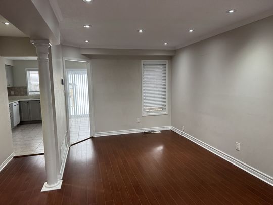 For Lease - 7610 Black Walnut Trail, Mississauga, Ontario - Photo 1