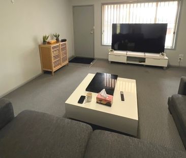 2Bed Duplex With Lock Up Garage - East Dubbo - Photo 1