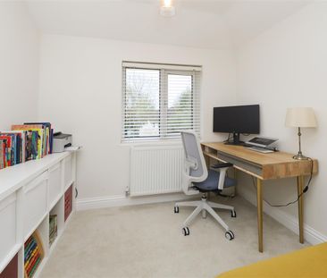 Sharps Lane, Ruislip, HA4 - Photo 6