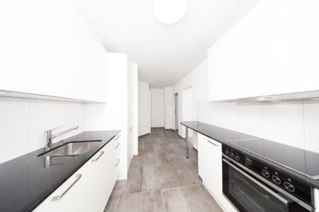 La maison de vos rêves vous attend : Vaste complexe de construction neuve pour la première location - Photo 4