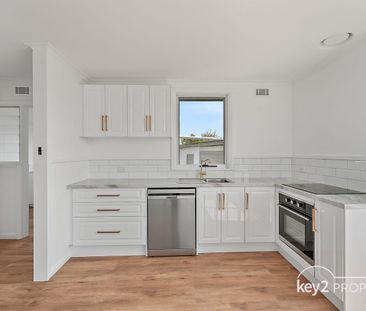 Comfortable Family Home - Photo 6