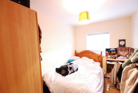 7 Bed - Oxnam Crescent, Spital Tongues - Photo 3