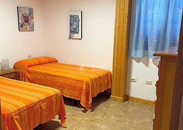 ** To rent 1 bedroom beach front house in Las Galletas