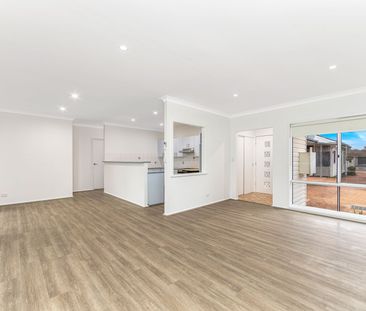 Villa in Ettalong Beach - Photo 1