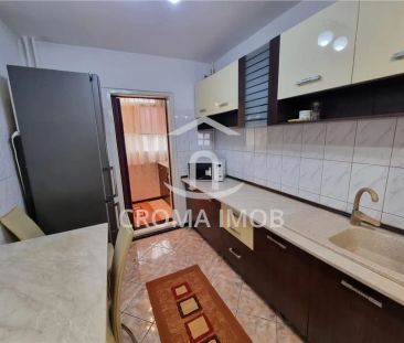 Apartament 2 camere de inchiriat in Ploiesti, zona 9 Mai - Fotografie 2