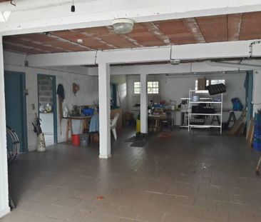 MANEGLISE, proche voie rapide, Propriété T7 - Photo 1