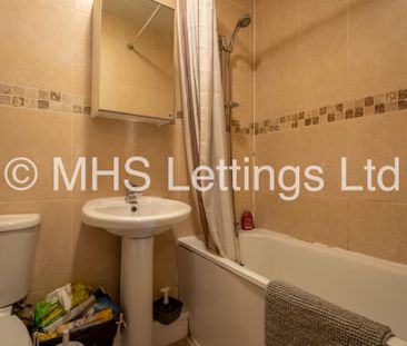 Flat 2, 205 Belle Vue Road, Leeds, LS3 1HG - Photo 4