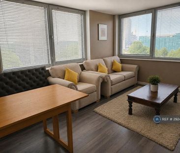 2 bedroom flat to rent - Photo 2