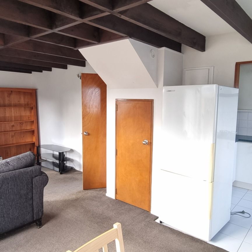 2 Bedroom In Birkdale - Photo 1